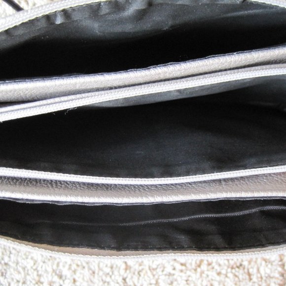 Nicole Miller silver quilted purse - Picture 10 of 15